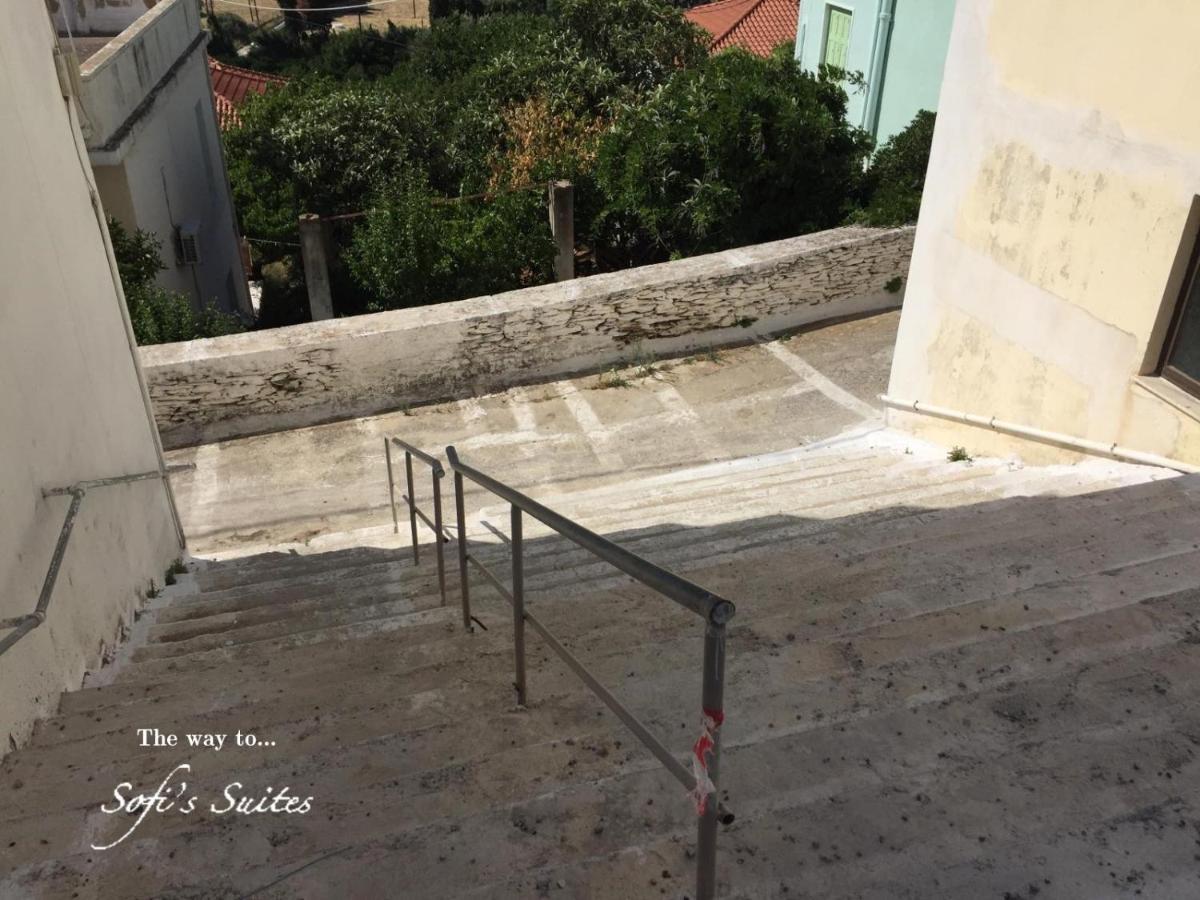 Sofi'S Suites Andros ภายนอก รูปภาพ