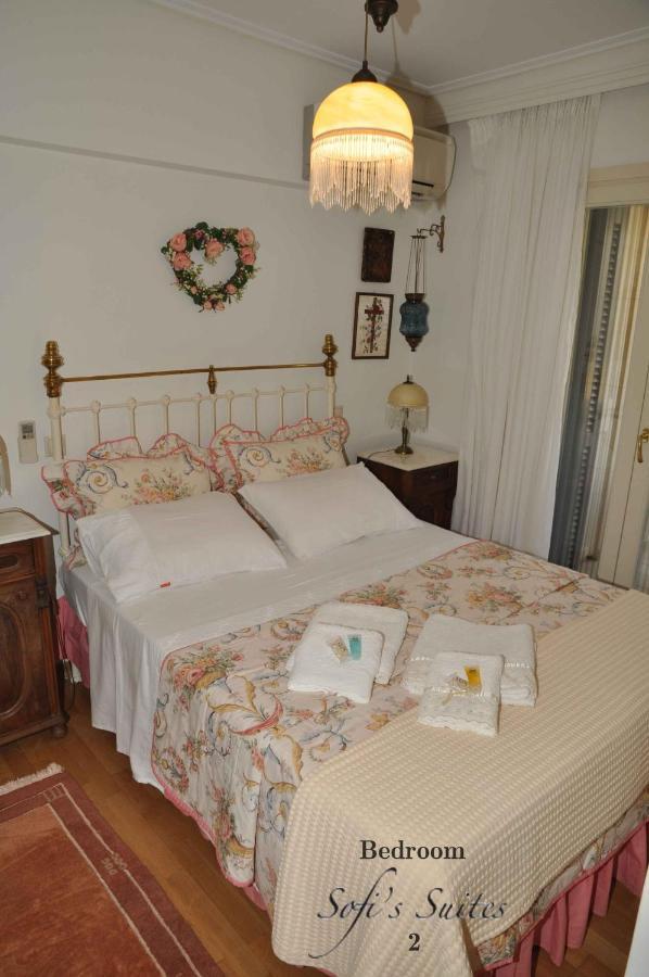 Sofi'S Suites Andros ภายนอก รูปภาพ